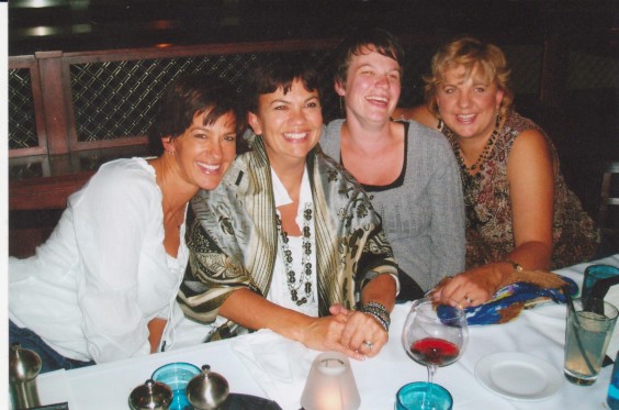 Ana and sisters